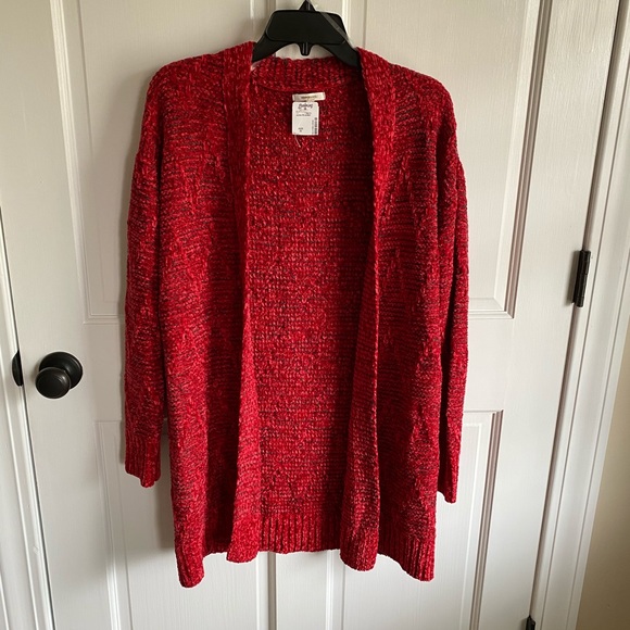 ✨LAST ONE✨Maurices Red Very Soft Cardigan - Picture 2 of 8